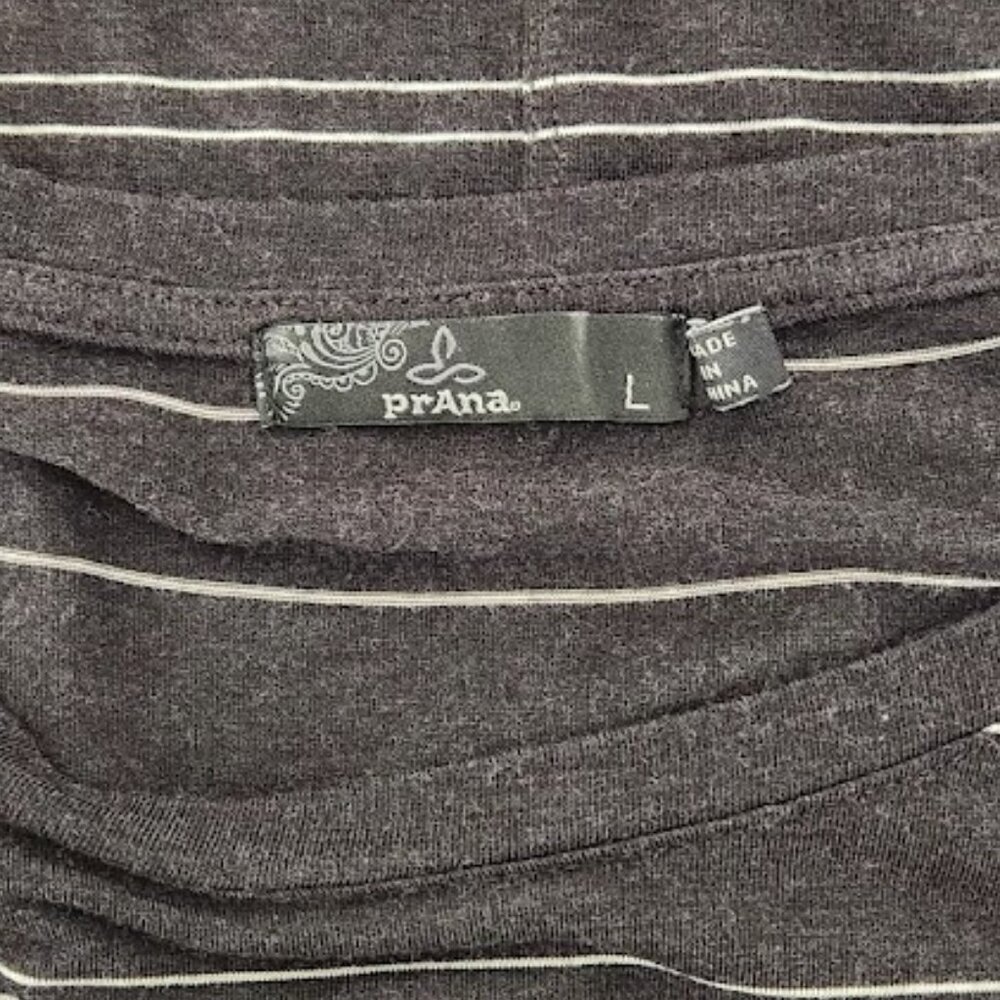 Prana Women's Long Sleeve Base Layer Tee in size Large - Picture 3 of 3